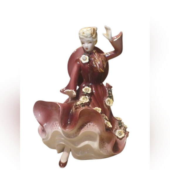 Lefton Other - Lefton Burgundy and Cream Lady Figurine